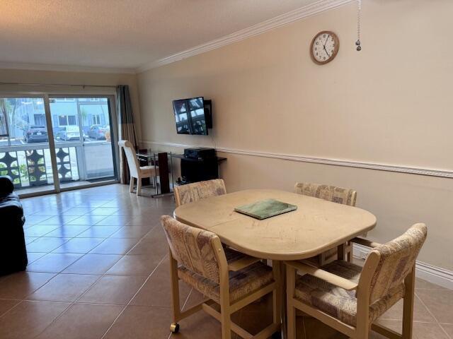 VENETIAN PARK CO-OP - Residential Lease