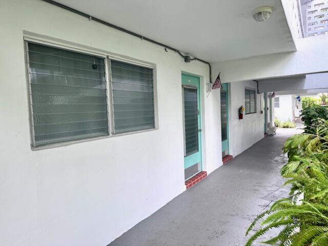 VENETIAN PARK CO-OP - Residential Lease