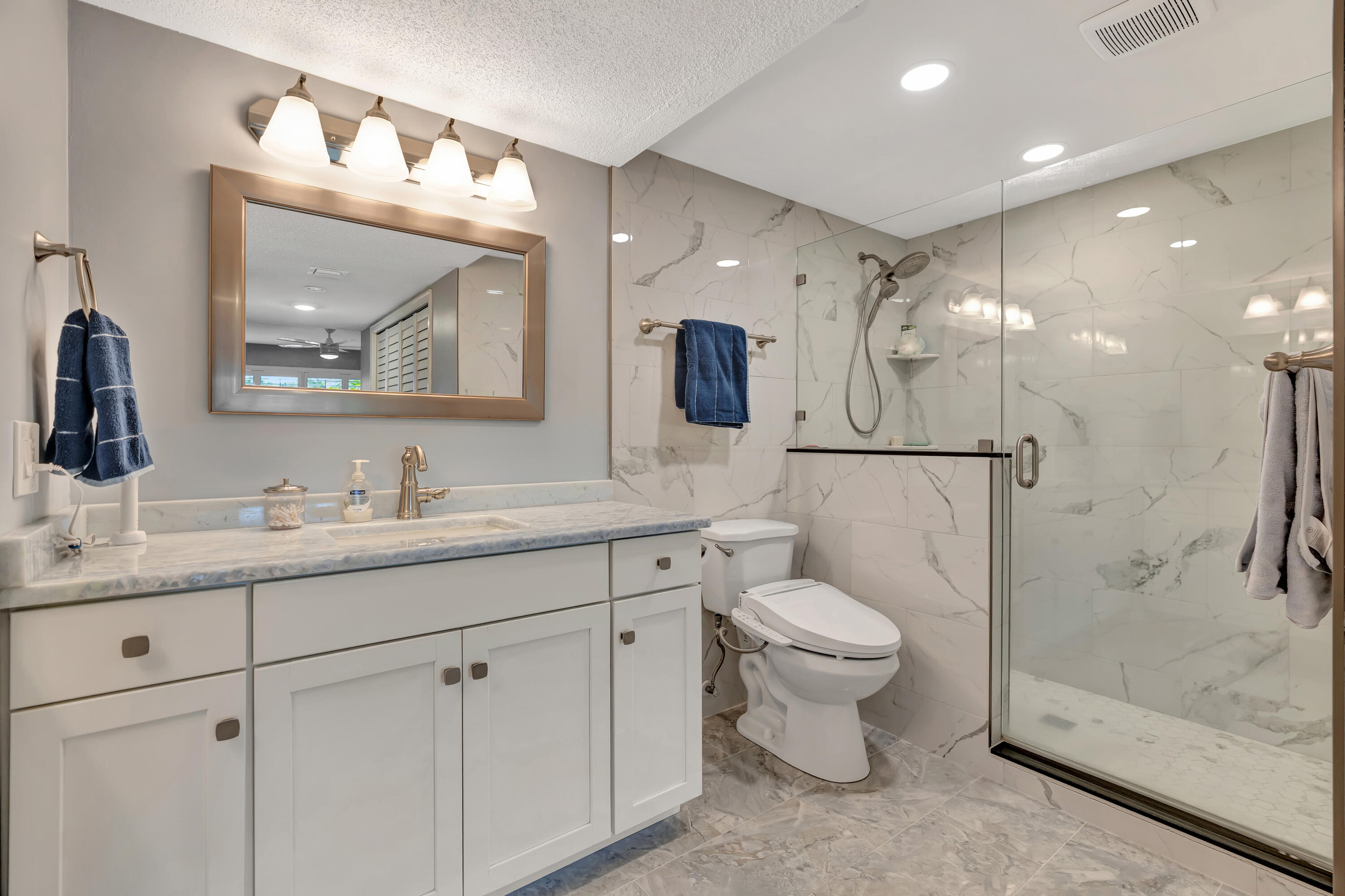 PIPERS LANDING GARDEN APARTMENTS CONDO - Residential
