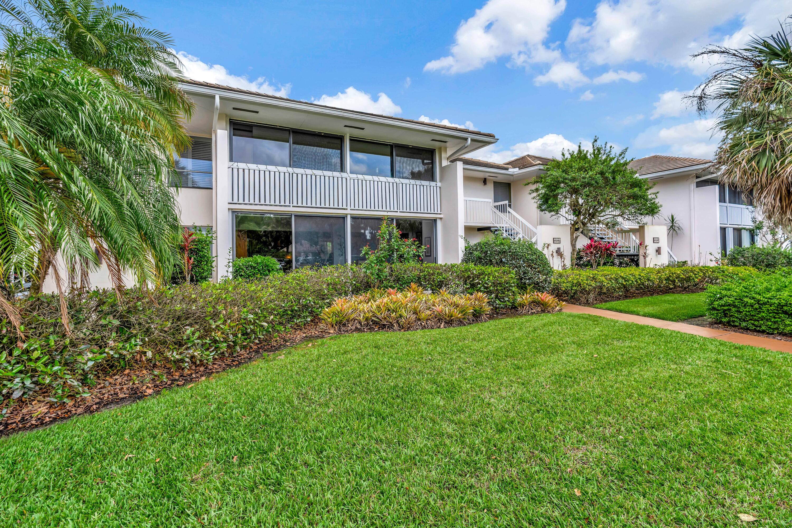 PIPERS LANDING GARDEN APARTMENTS CONDO - Residential
