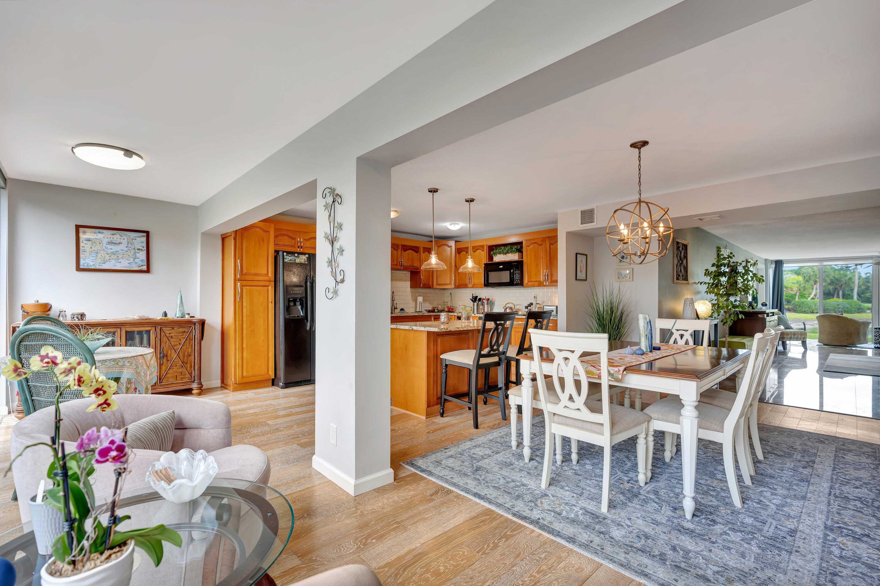 PIPERS LANDING GARDEN APARTMENTS CONDO - Residential