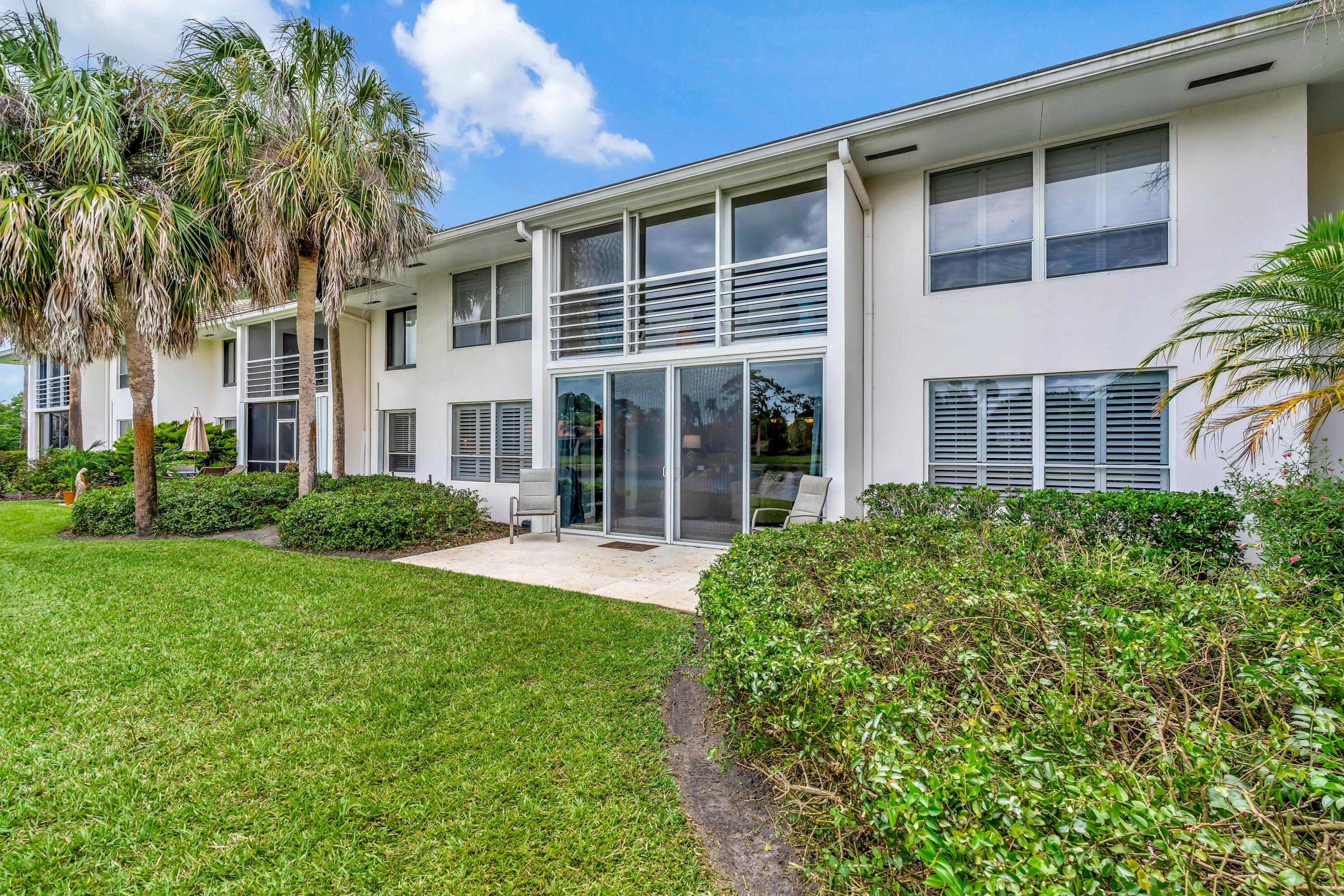 PIPERS LANDING GARDEN APARTMENTS CONDO - Residential