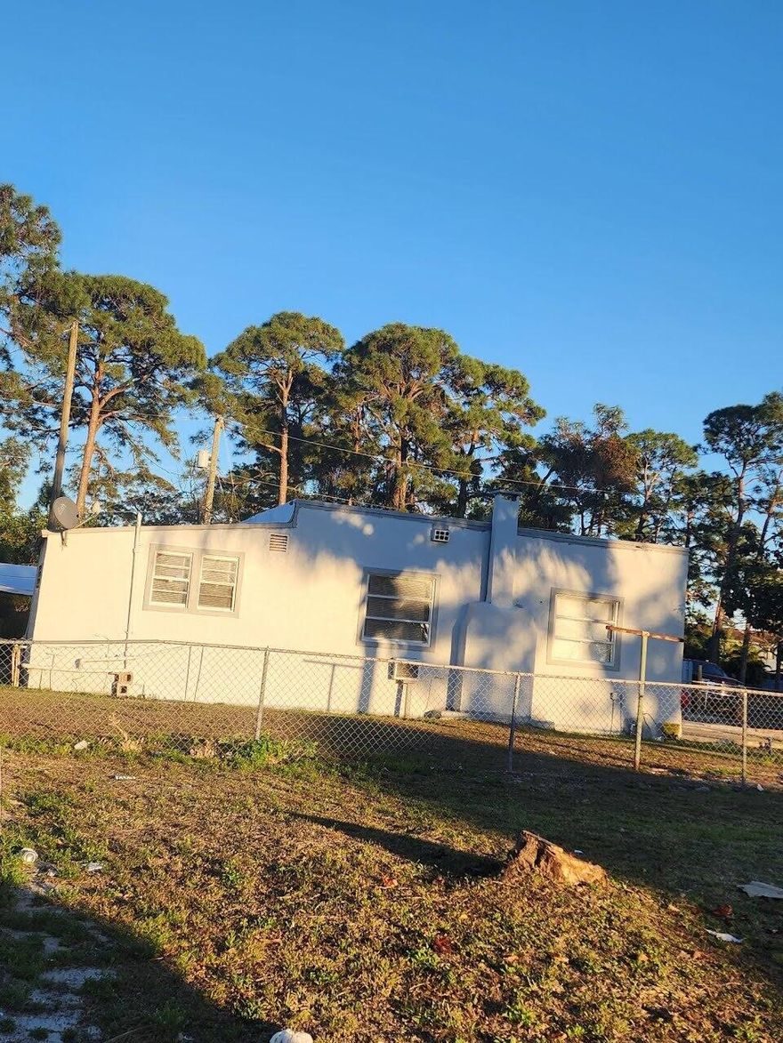 Charming 3-bedroom, 1-bath single-family home located in a quiet neighborhood. Centrally located near shopping, schools, and just minutes from I-95 and the Turnpike. Rent includes water and electricity—great value in a convenient location!