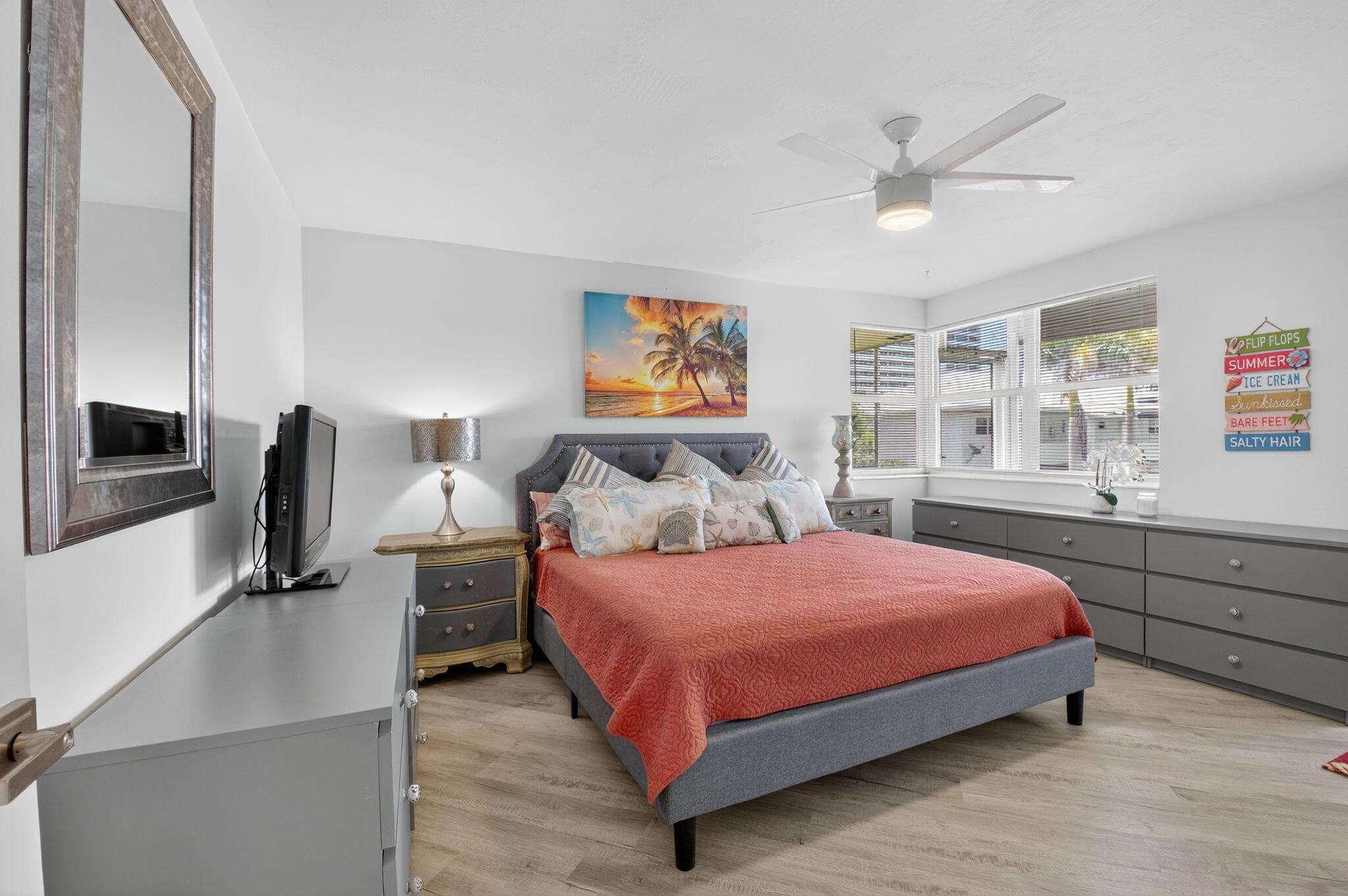 OSCEOLA ARMS - Residential