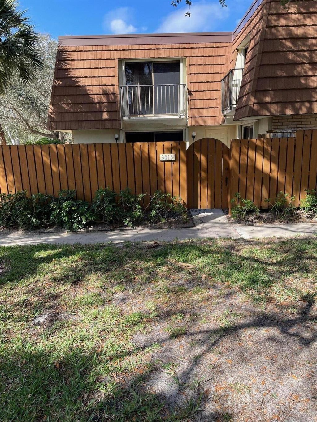 Photo of 3016 30th Court, Jupiter, FL 33477 (MLS # R10956105)