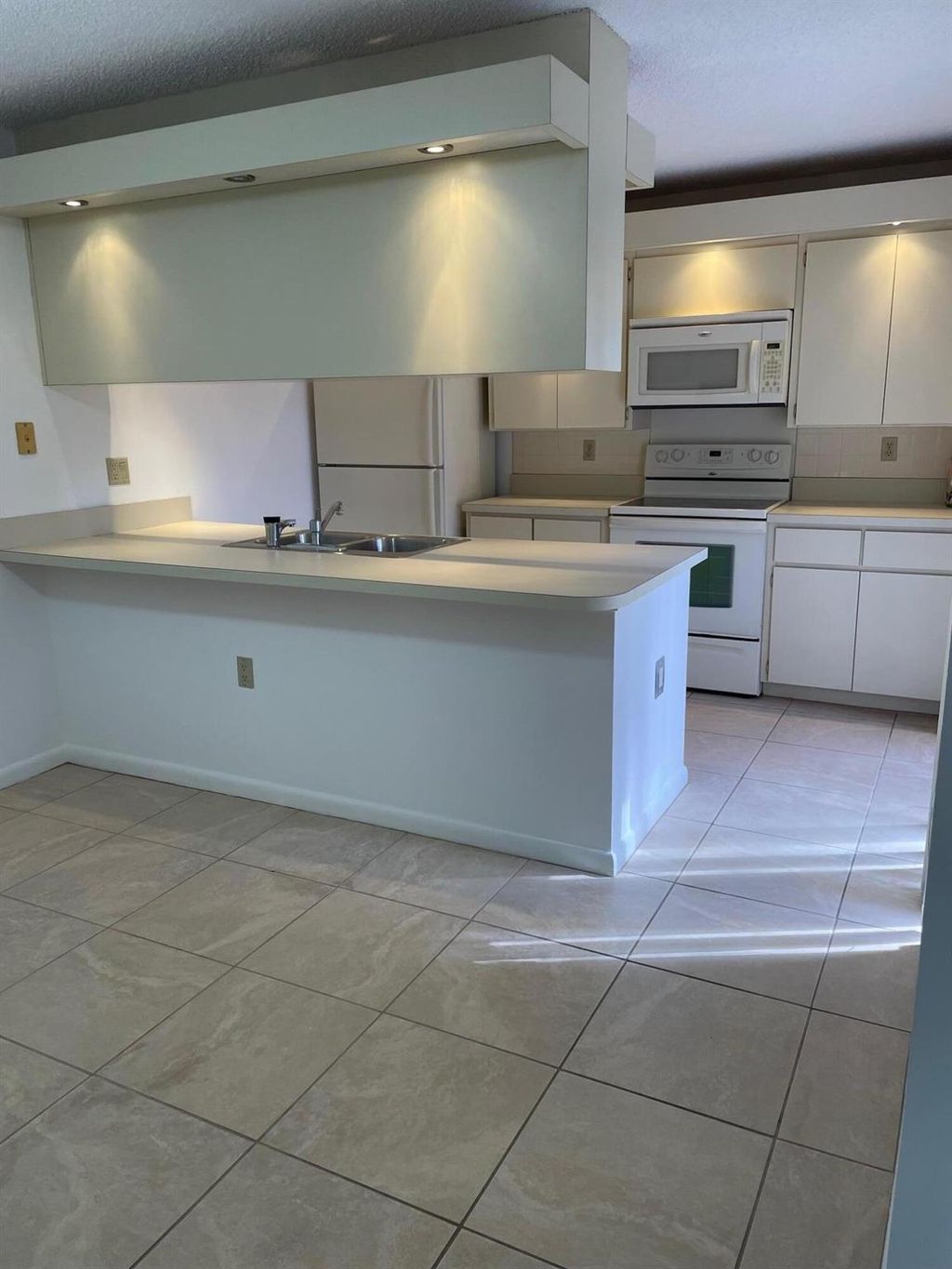 Photo of 3016 30th Court, Jupiter, FL 33477 (MLS # R10956105)