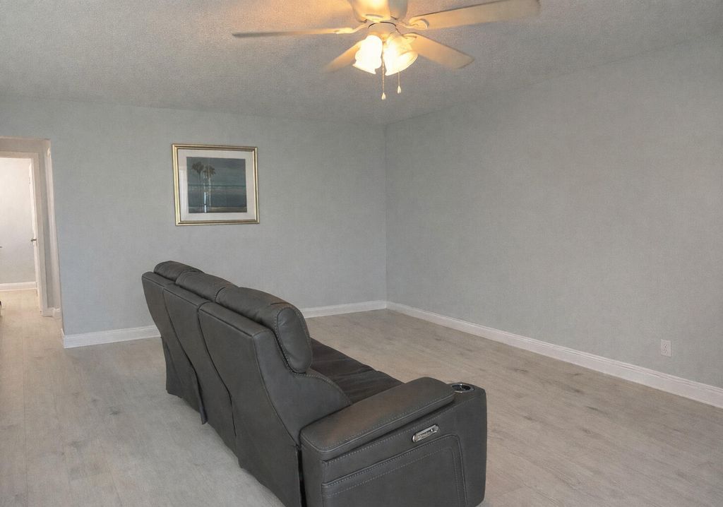 Photo of 1 Salisbury A, West Palm Beach, FL 33417 (MLS # B26001670)