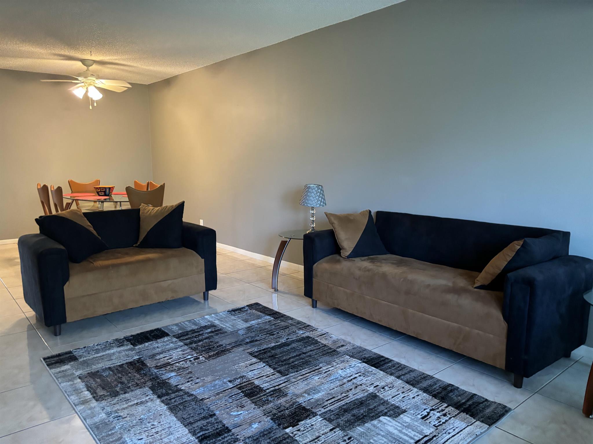 PINES OF DELRAY CONDO - Residential Lease
