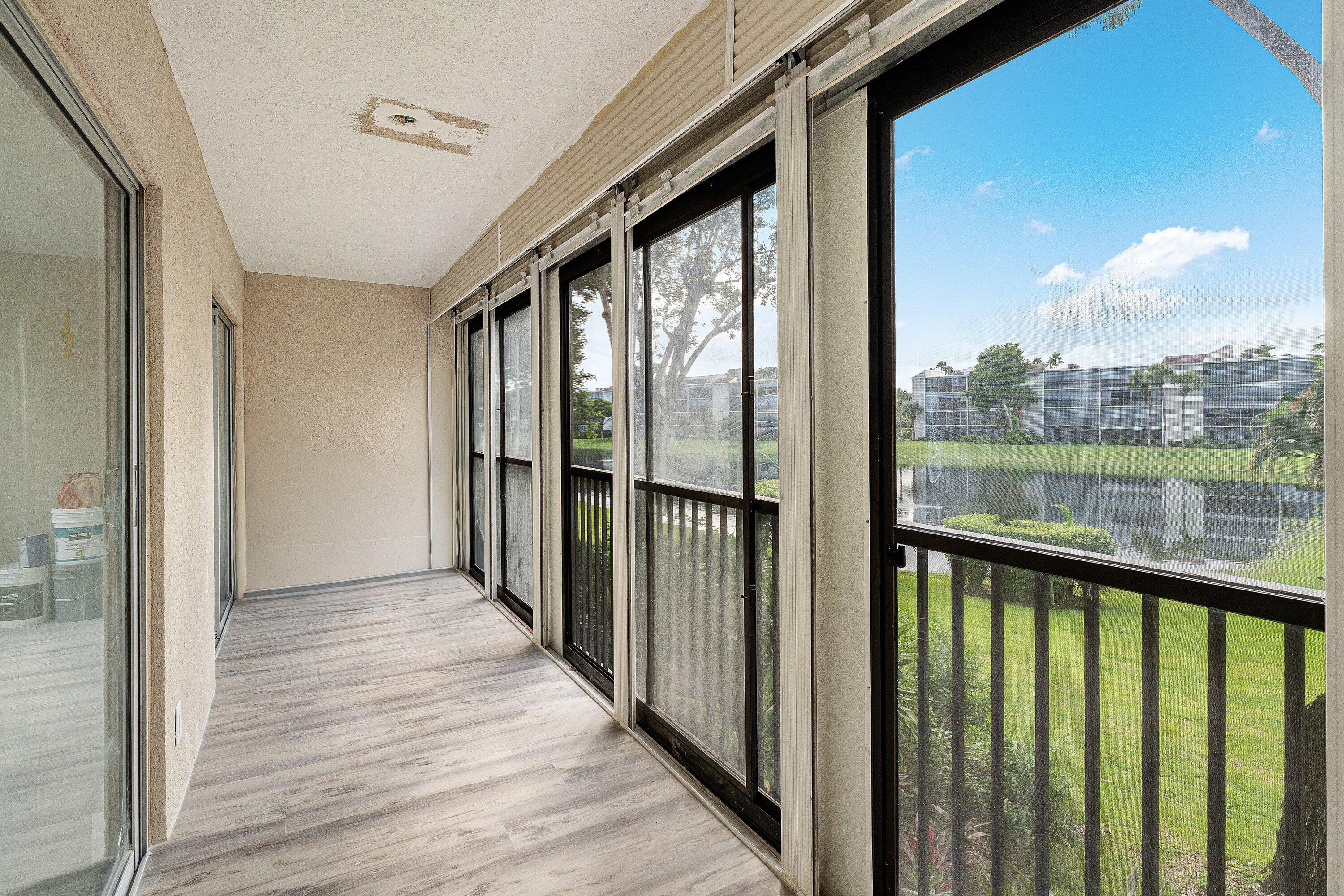 6585 Kensington Lane Apt 207
