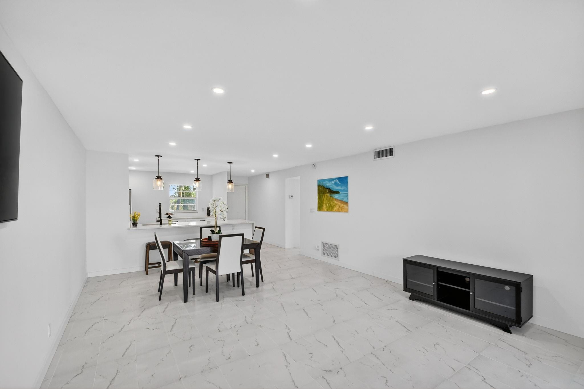 Village Royale Greenridge - Residential