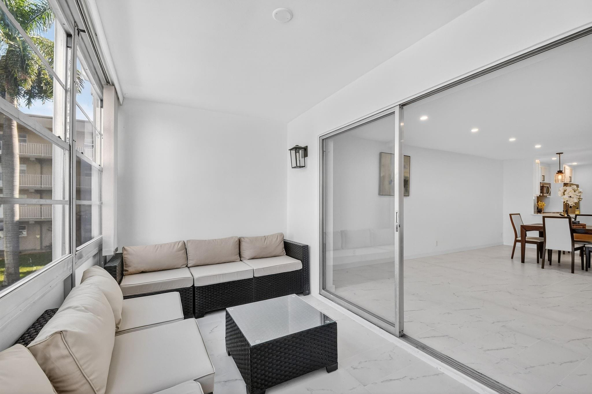 Village Royale Greenridge - Residential