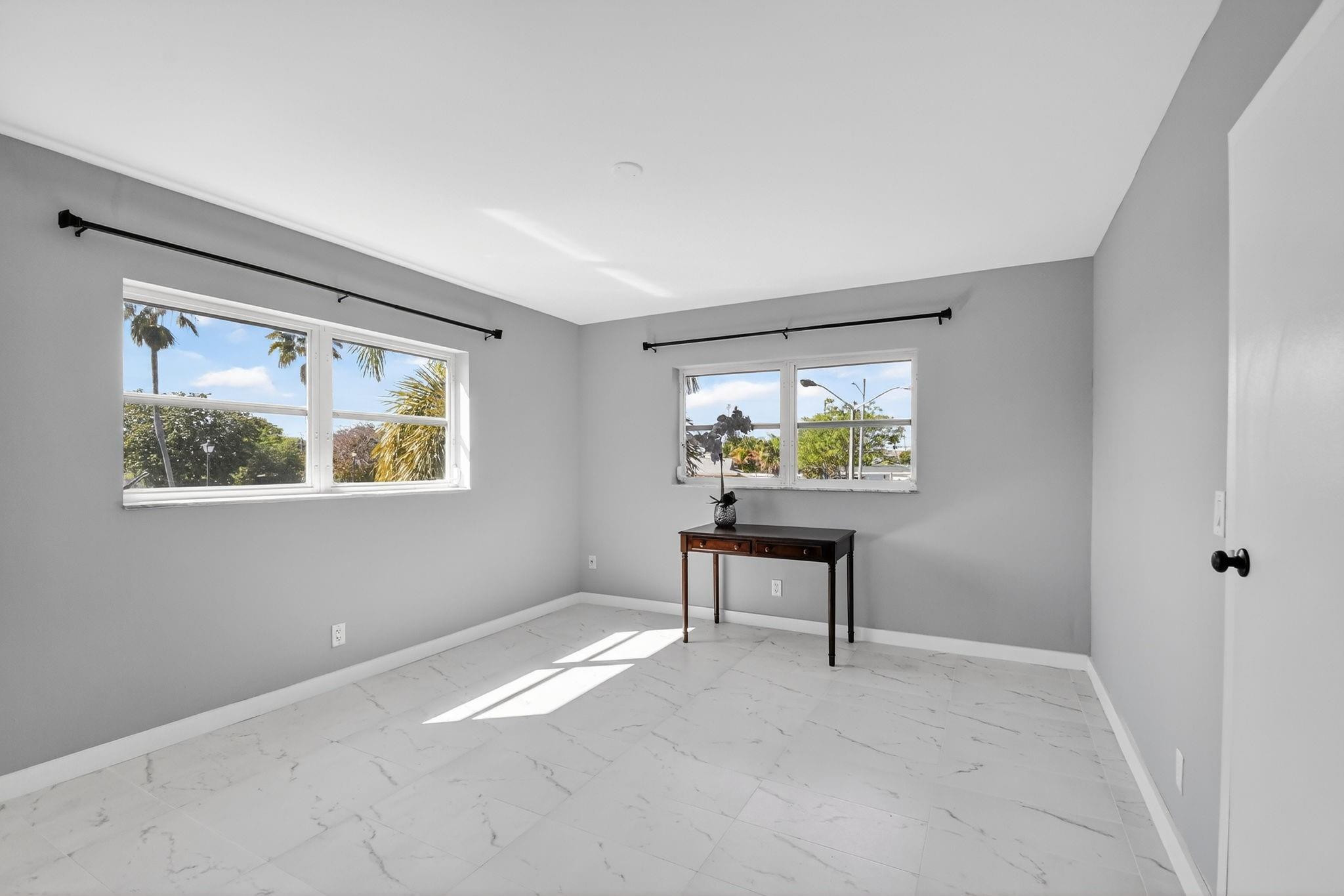 Village Royale Greenridge - Residential