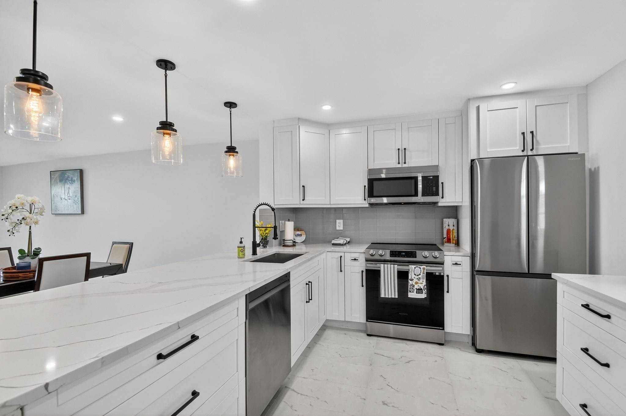 Village Royale Greenridge - Residential