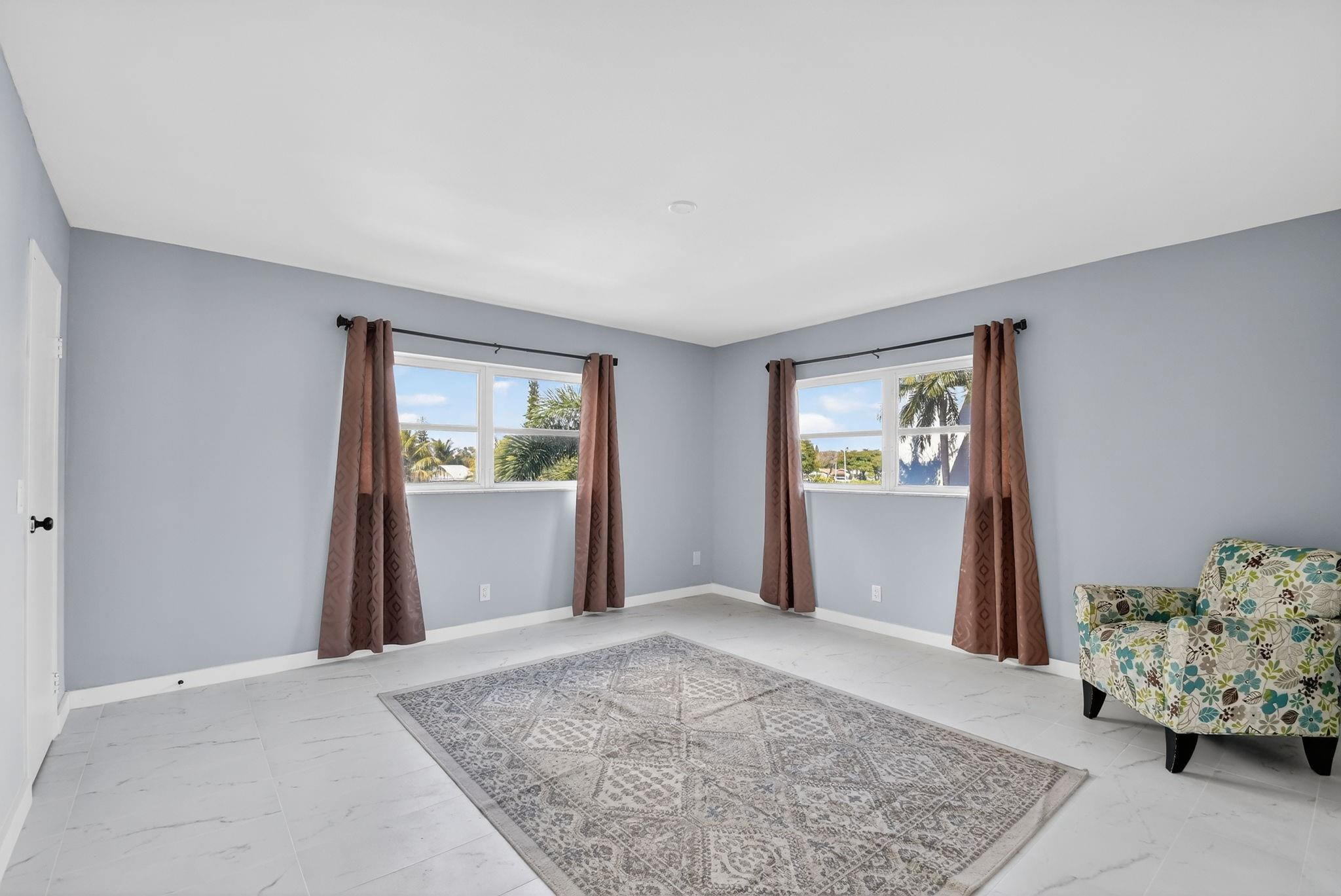 Village Royale Greenridge - Residential