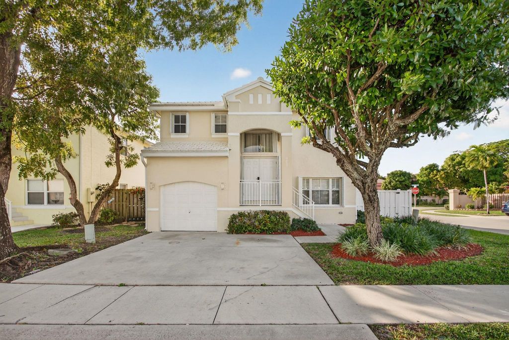 Photo of 3407 Bonito Ln, Margate, FL 33063 (MLS # F10542600)