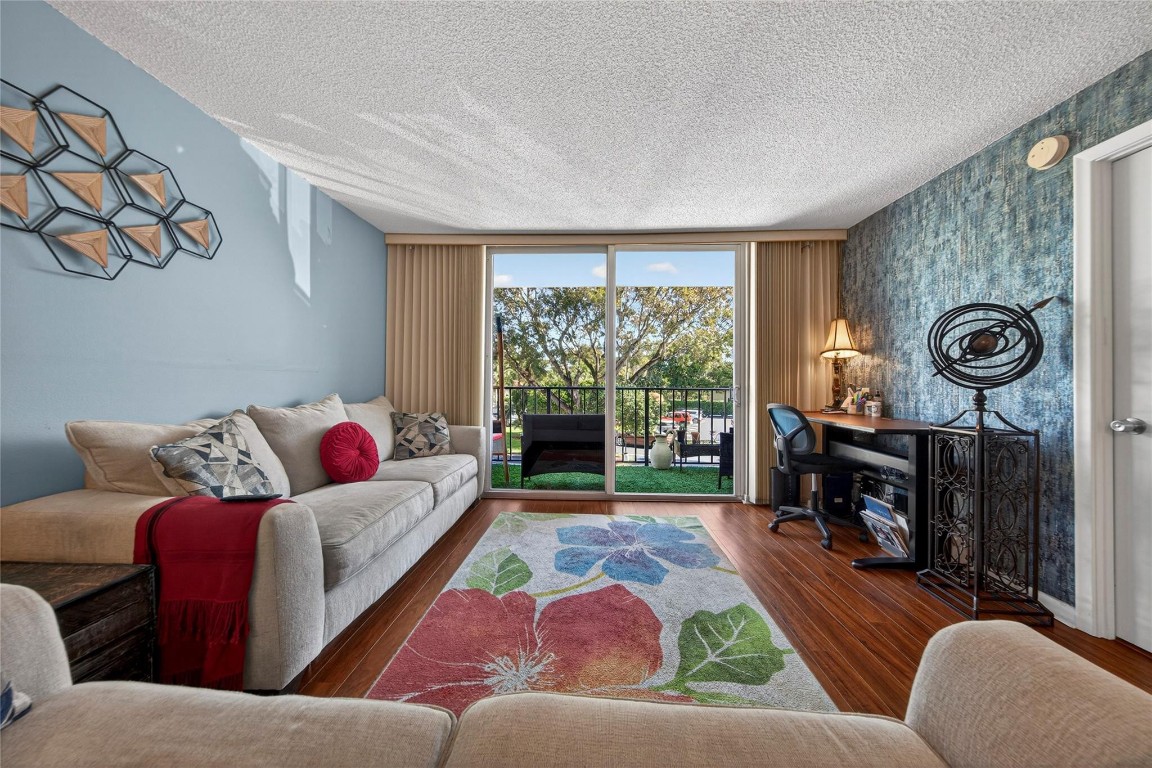 Drake Tower - Residential