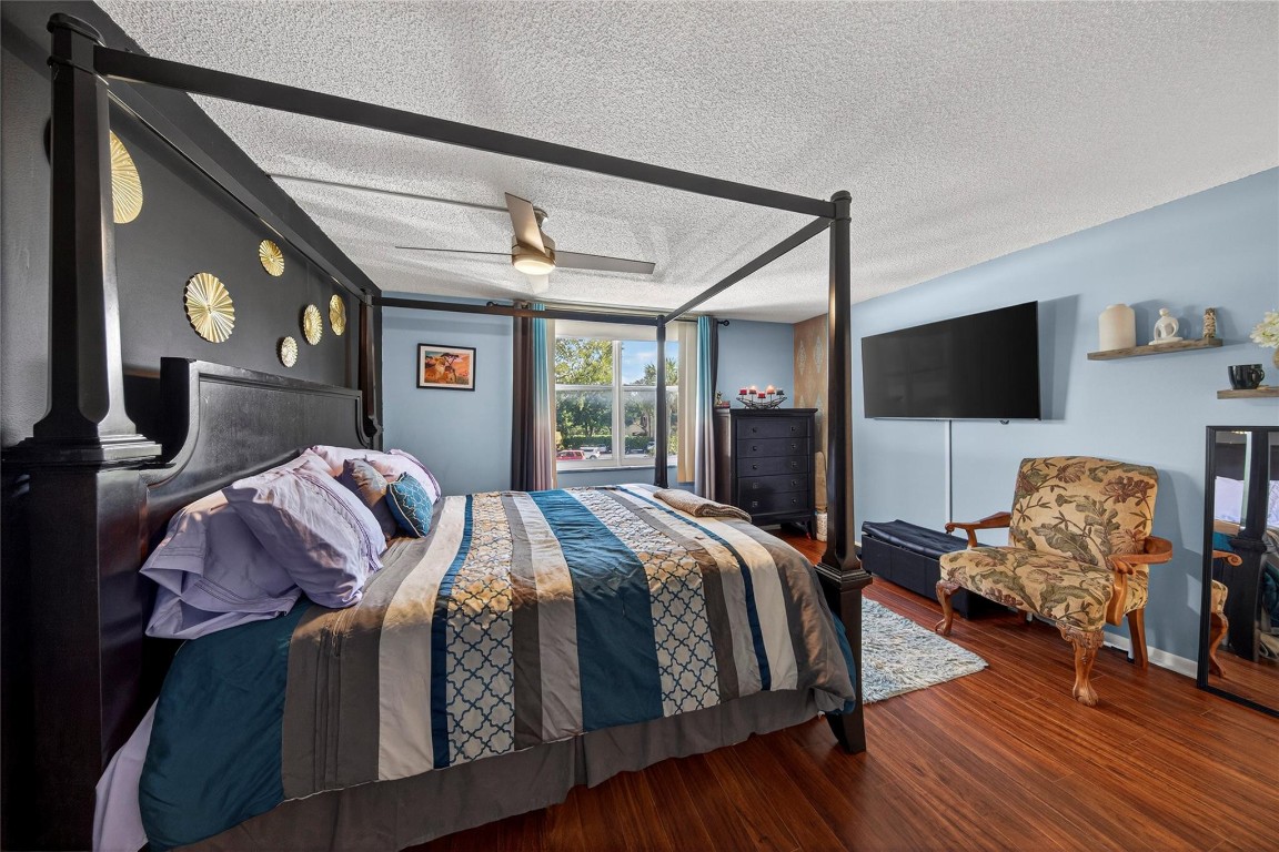 Drake Tower - Residential