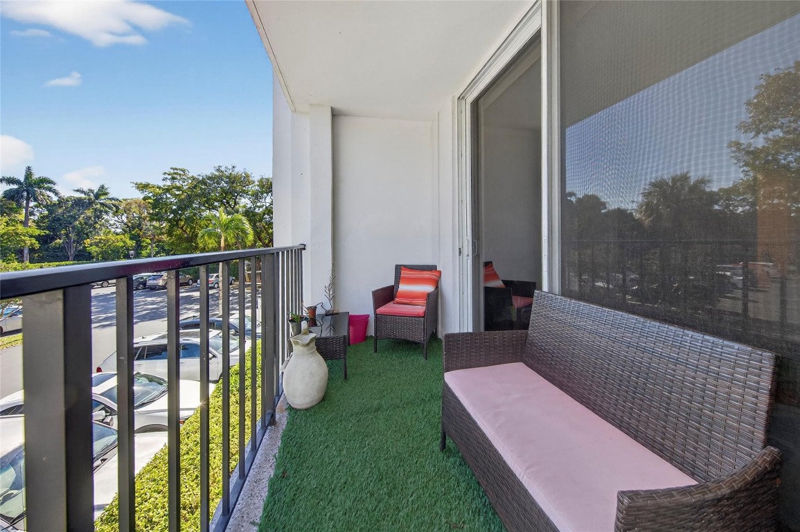 Drake Tower - Residential