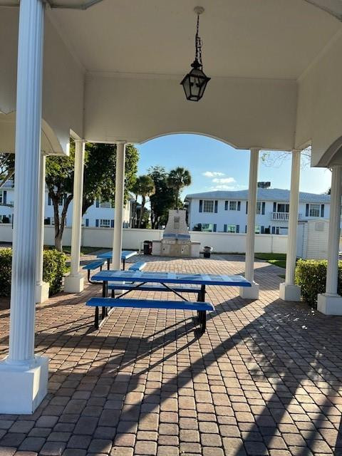 Imperial Point Colonades - Residential