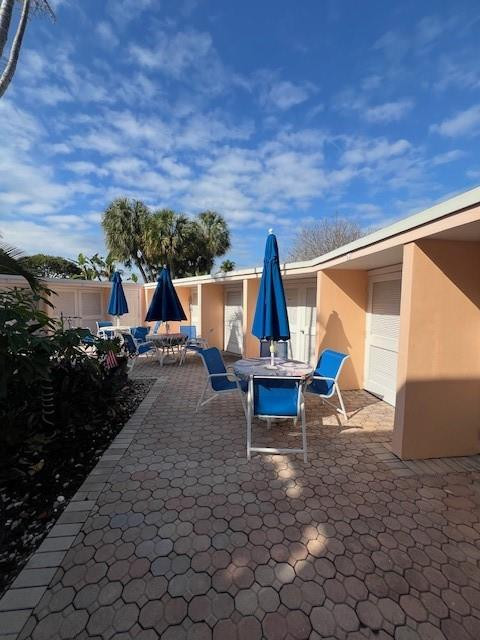 Imperial Point Colonades - Residential