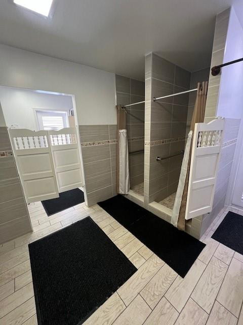 Imperial Point Colonades - Residential