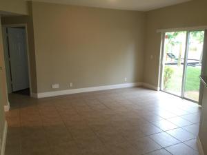 PRESERVE AT BOYNTON BEACH 2 CONDOMINIUM UNIT 213 - Residential