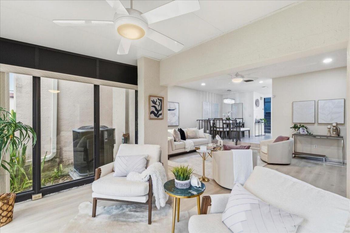 VISTAS OF BOCA LAGO CONDO - Residential