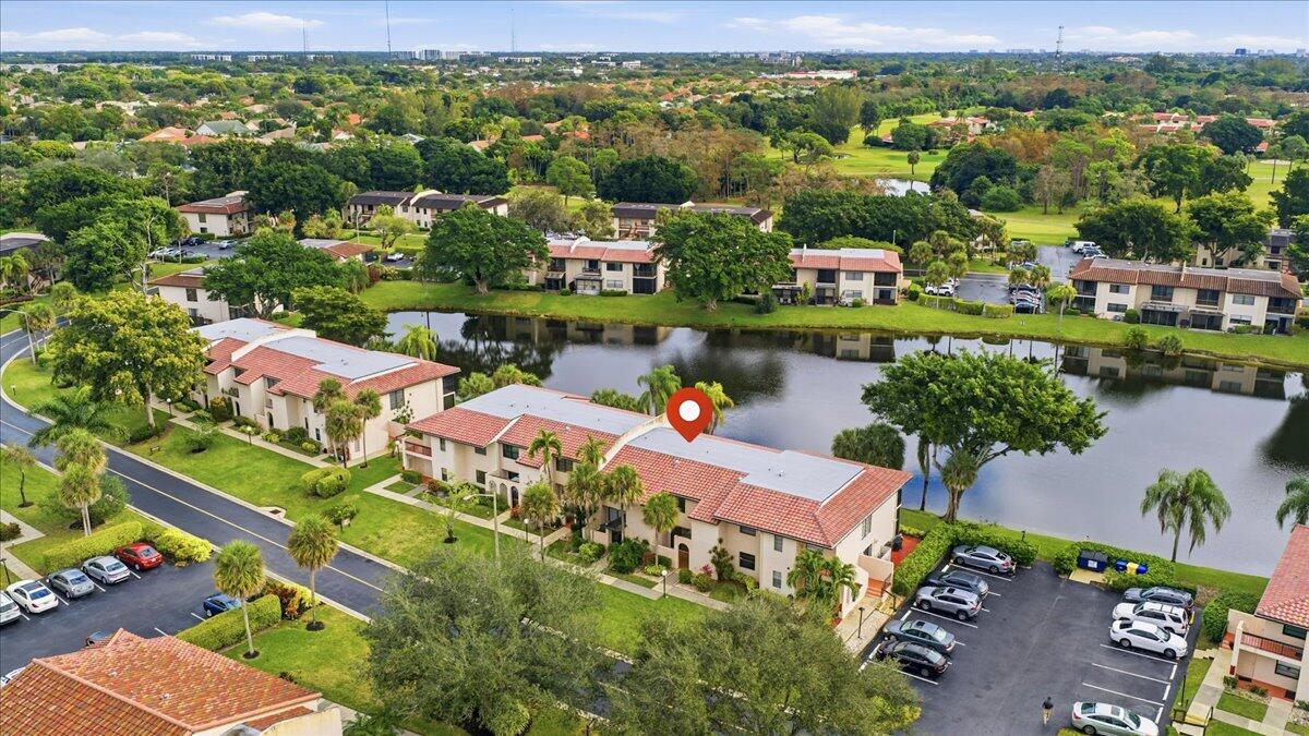 VISTAS OF BOCA LAGO CONDO - Residential