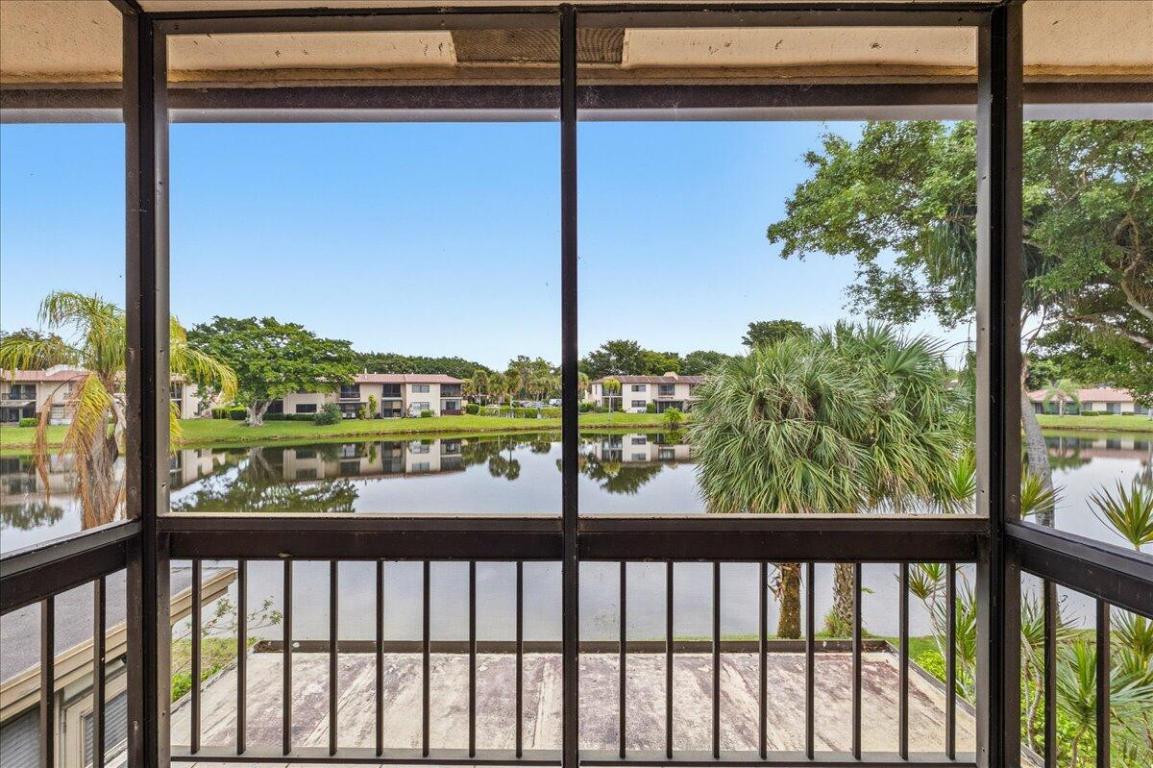 VISTAS OF BOCA LAGO CONDO - Residential
