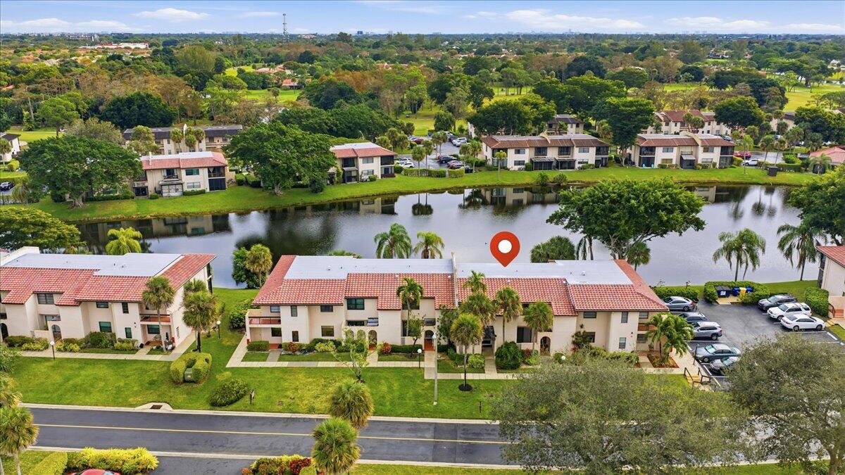 VISTAS OF BOCA LAGO CONDO - Residential