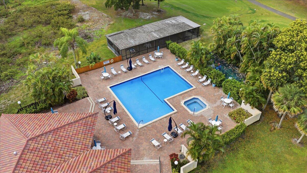 VISTAS OF BOCA LAGO CONDO - Residential