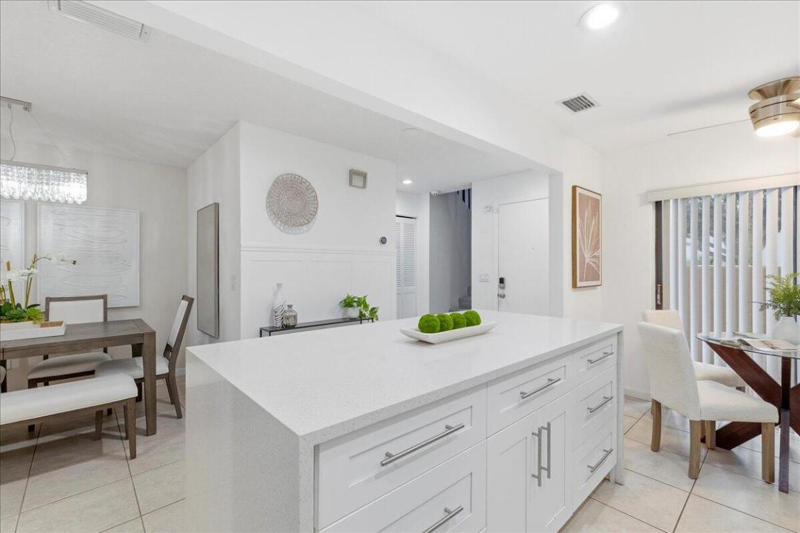 VISTAS OF BOCA LAGO CONDO - Residential