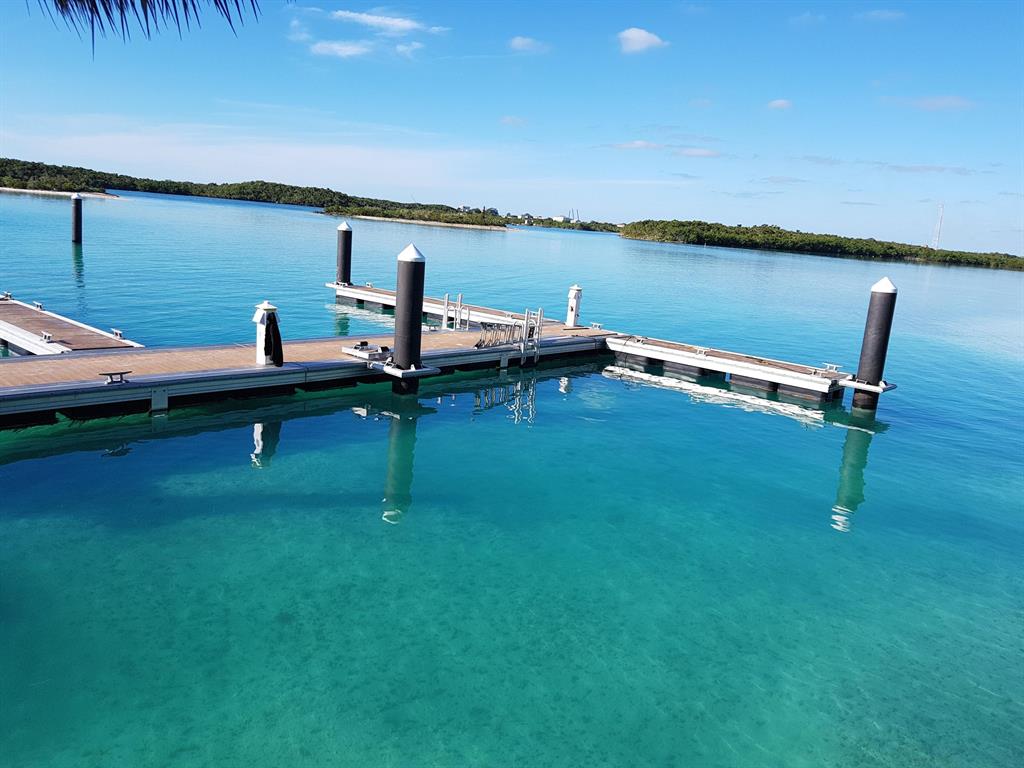 Big Grand Cay Archipelago - Residential