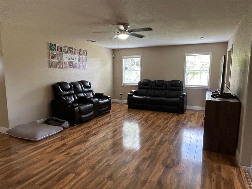 15155 NW 256th St