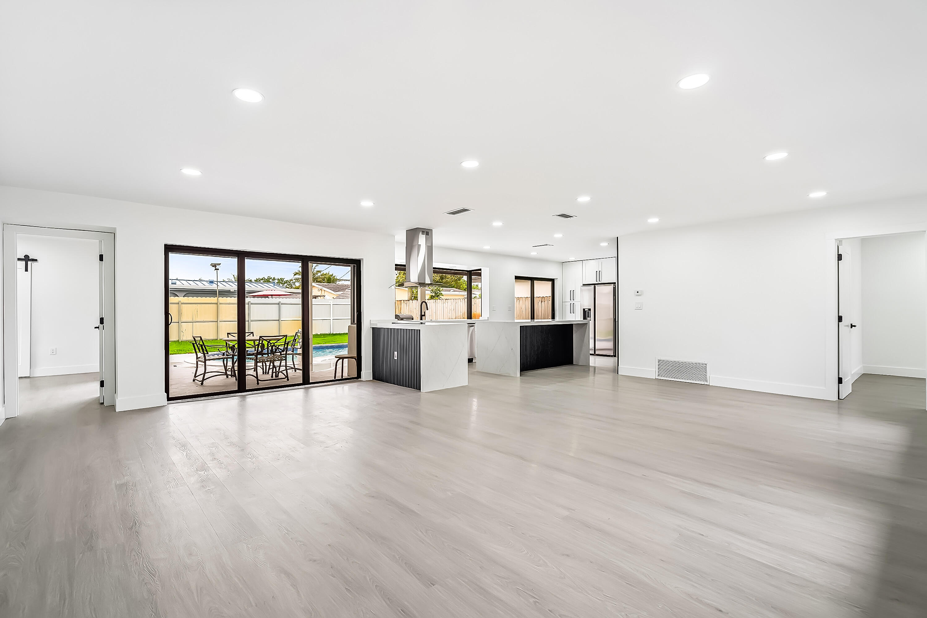 MIRAMAR PARK FOURTH ADD - Residential