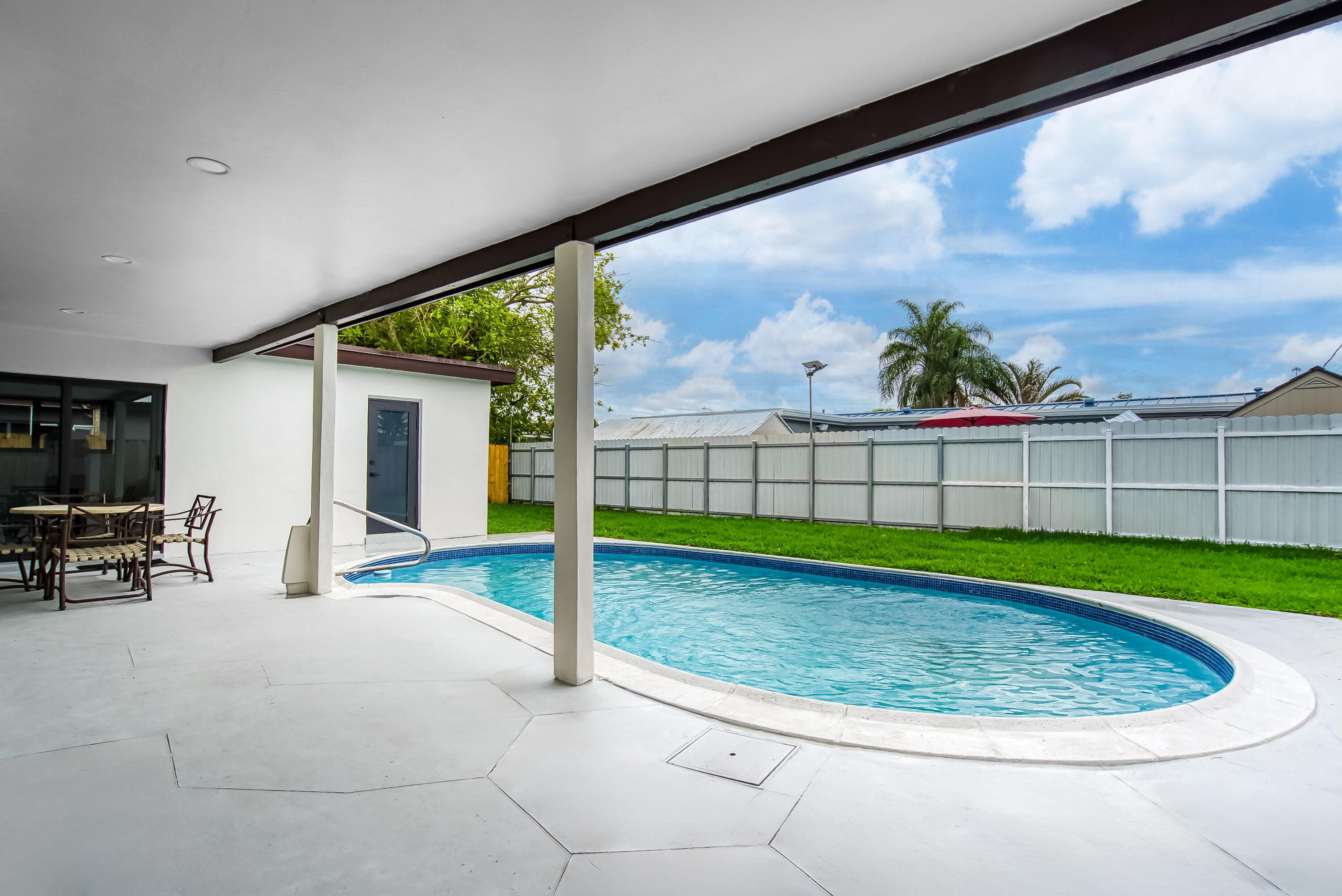 MIRAMAR PARK FOURTH ADD - Residential