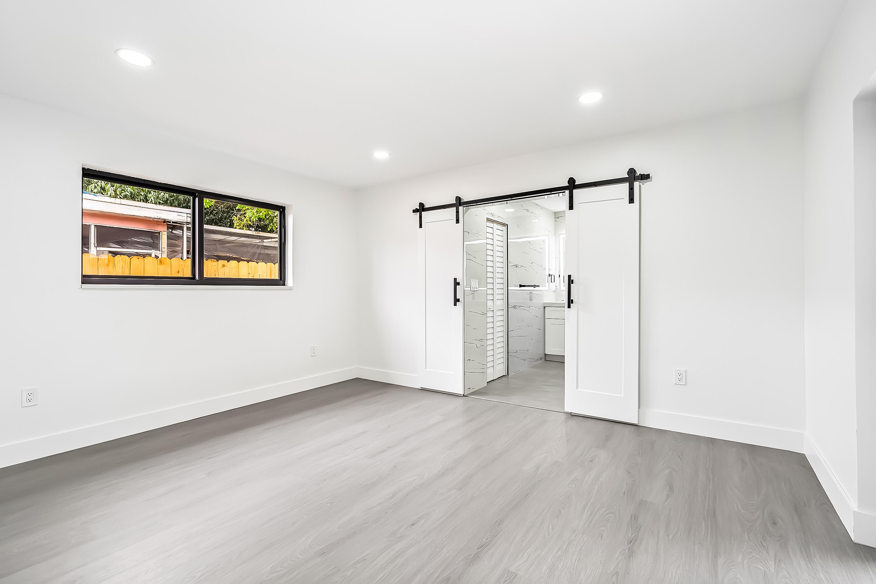 MIRAMAR PARK FOURTH ADD - Residential