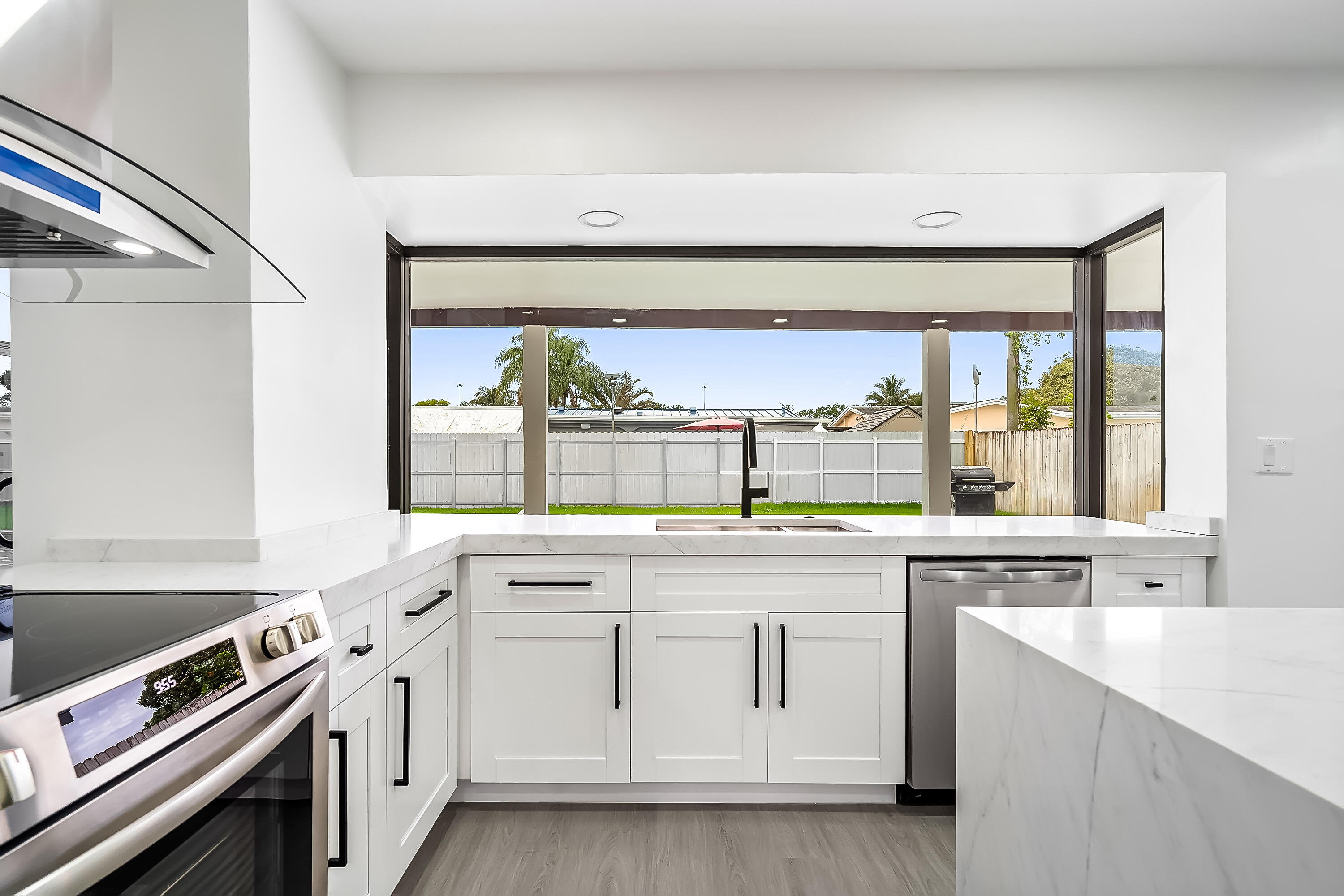 MIRAMAR PARK FOURTH ADD - Residential