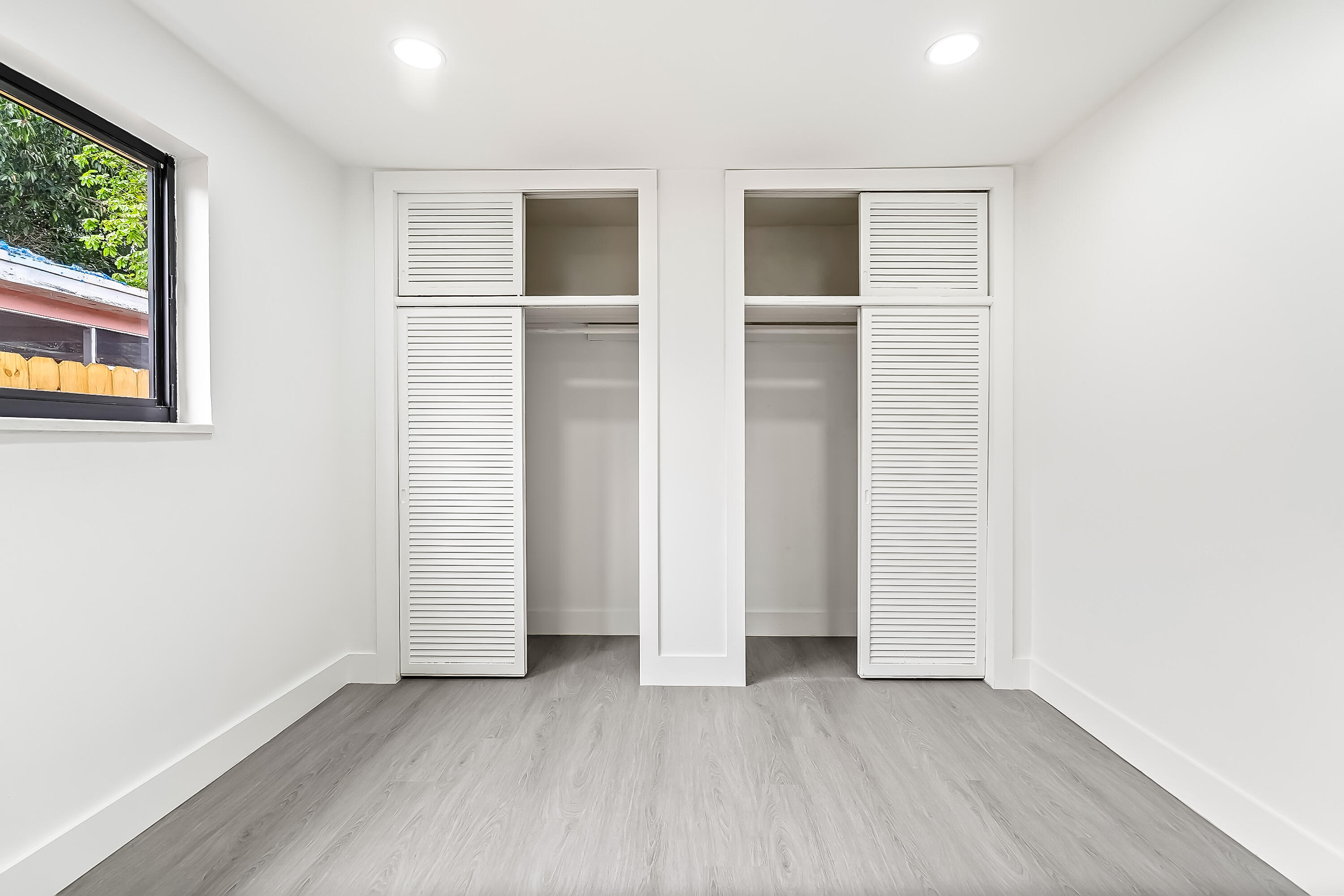 MIRAMAR PARK FOURTH ADD - Residential