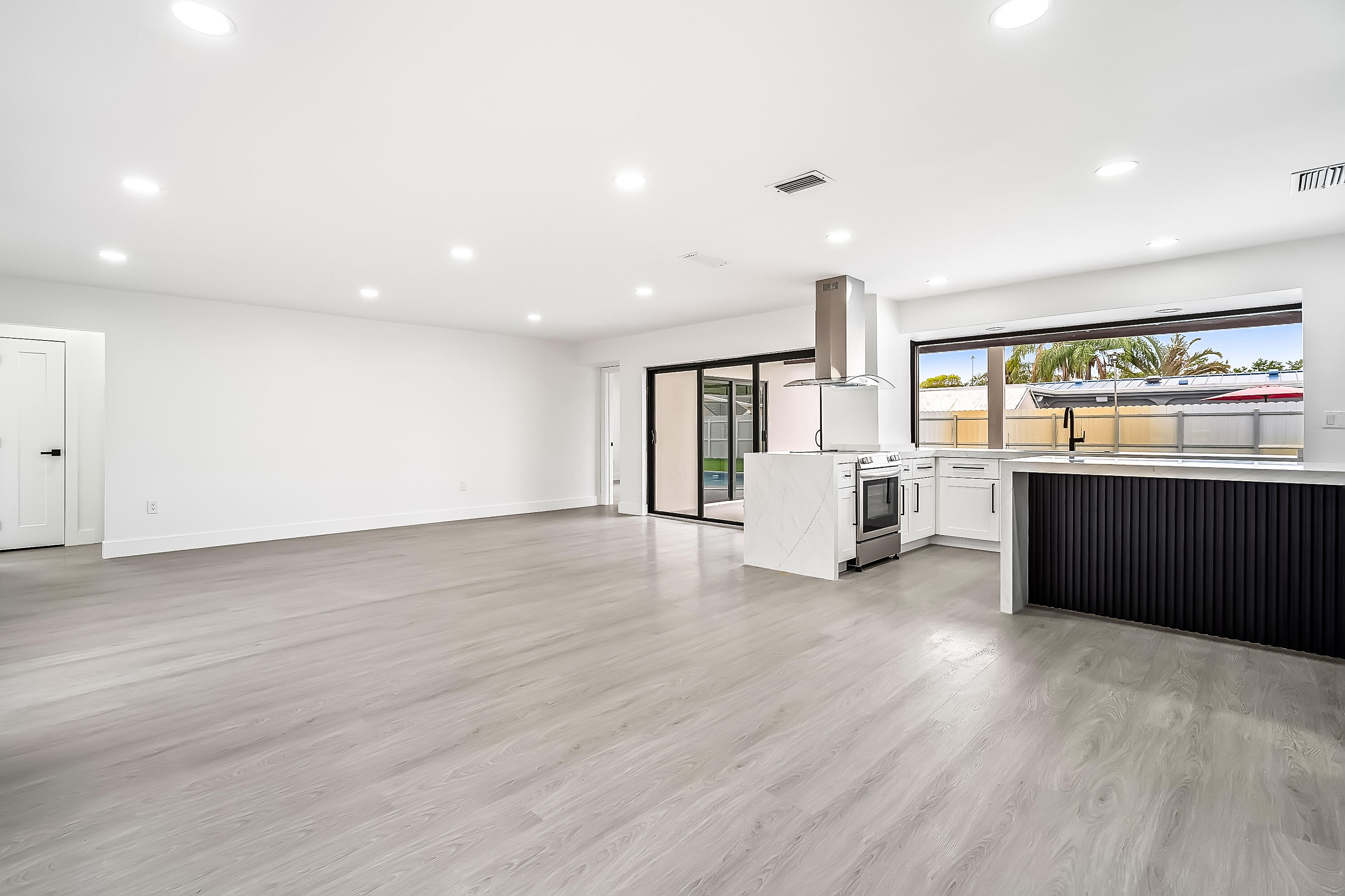 MIRAMAR PARK FOURTH ADD - Residential