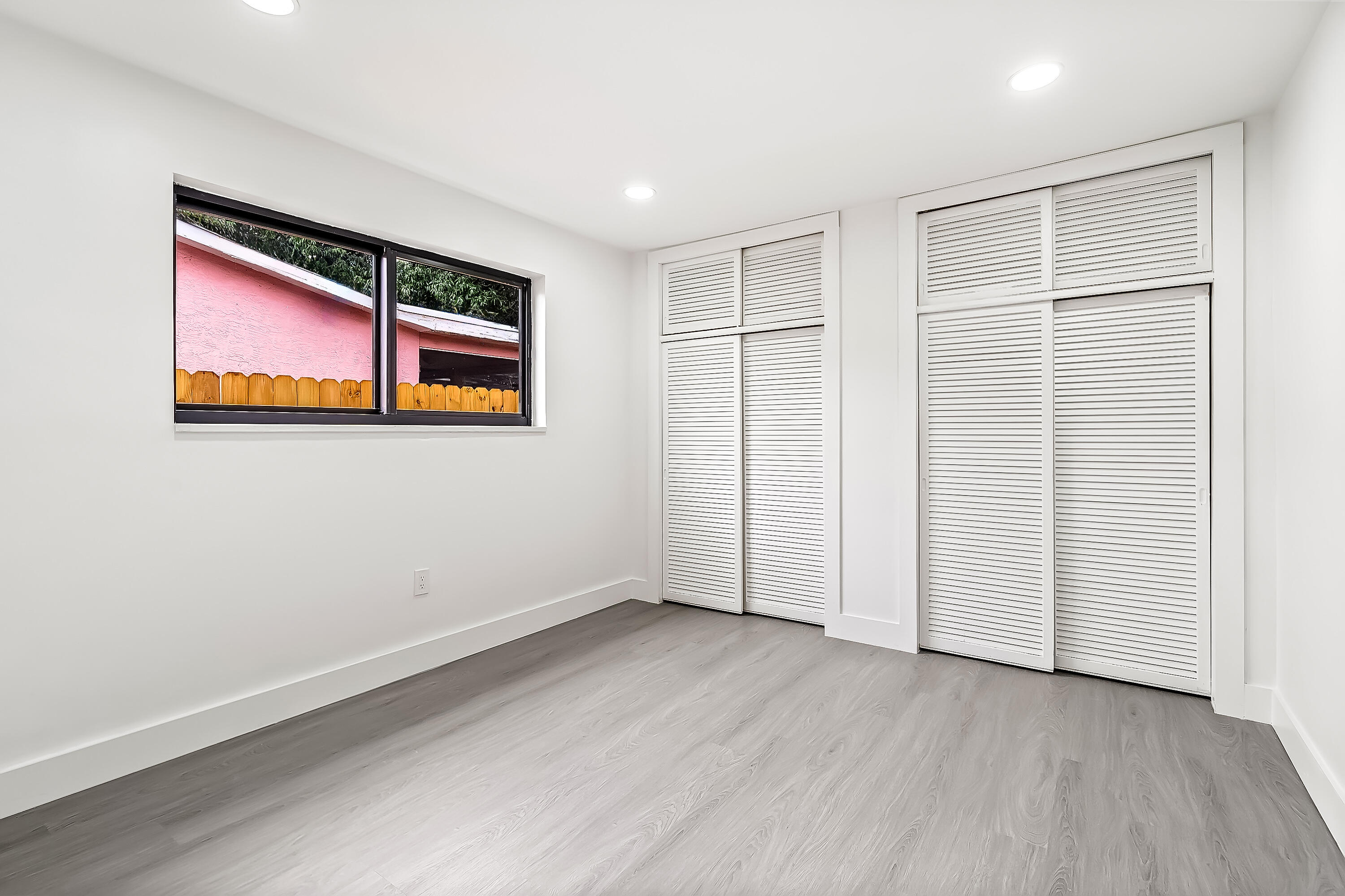 MIRAMAR PARK FOURTH ADD - Residential