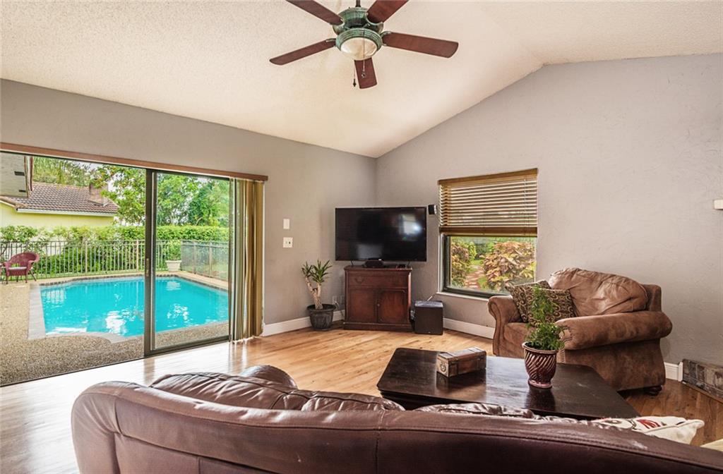 The Crossings 93-5 B - Residential