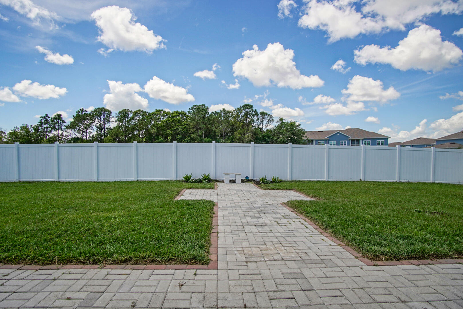 PORT ST LUCIE SECTION 48 1ST REPLAT - Residential