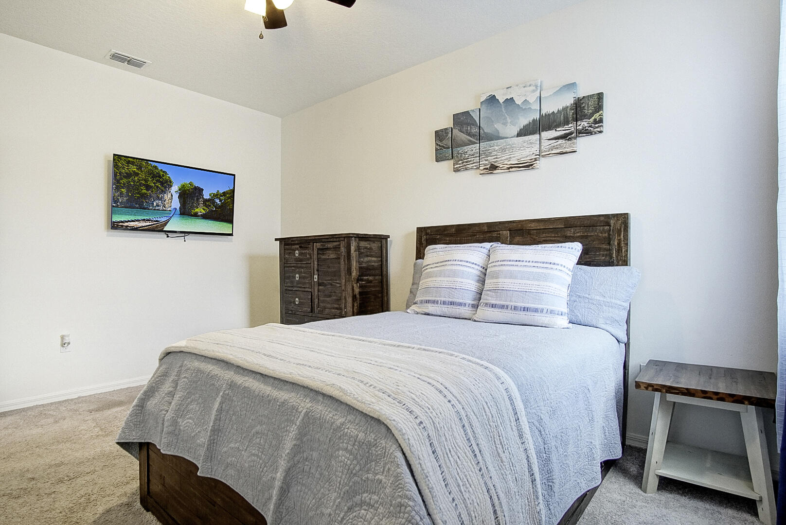 PORT ST LUCIE SECTION 48 1ST REPLAT - Residential