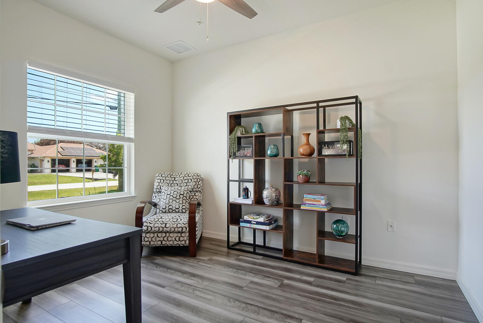 PORT ST LUCIE SECTION 48 1ST REPLAT - Residential