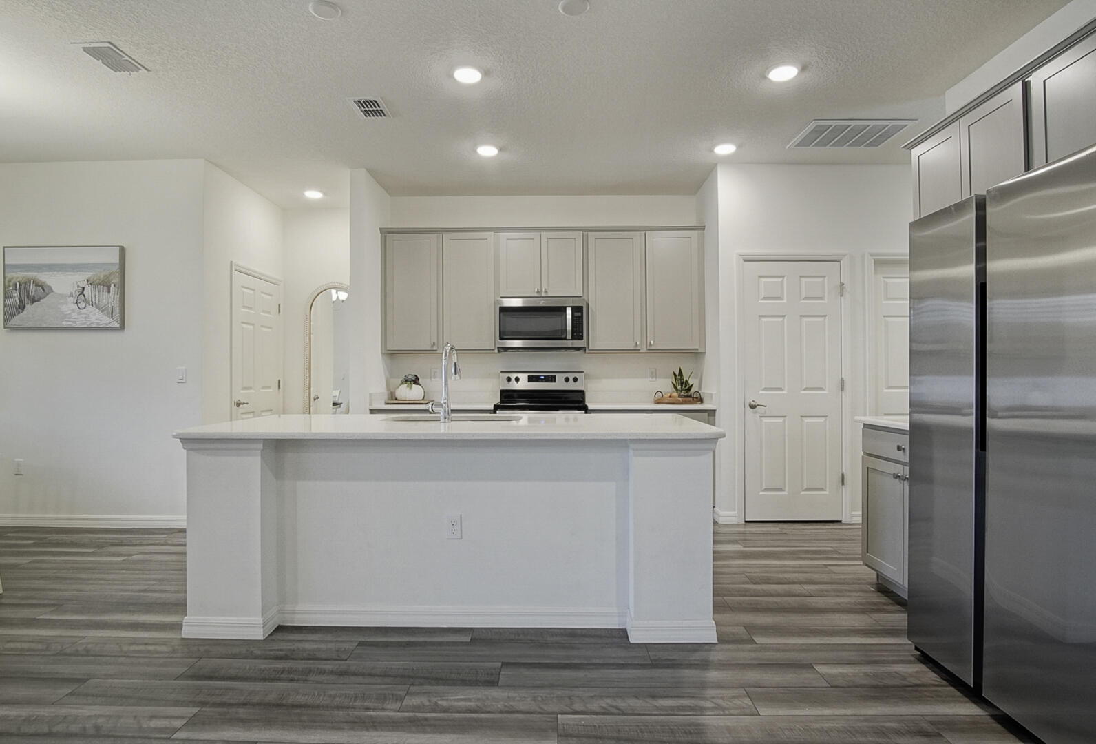 PORT ST LUCIE SECTION 48 1ST REPLAT - Residential