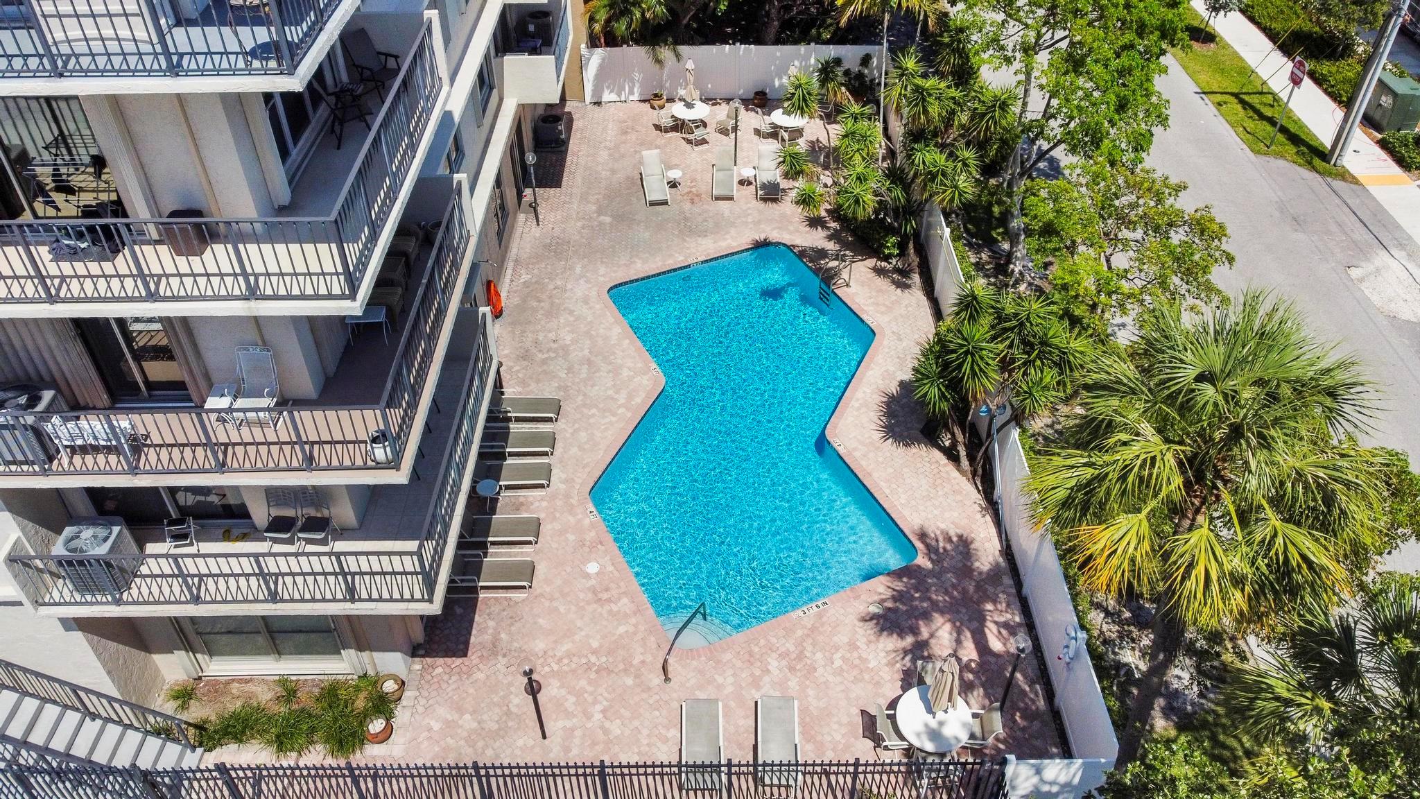 Runaway Bay Condo - Residential Lease
