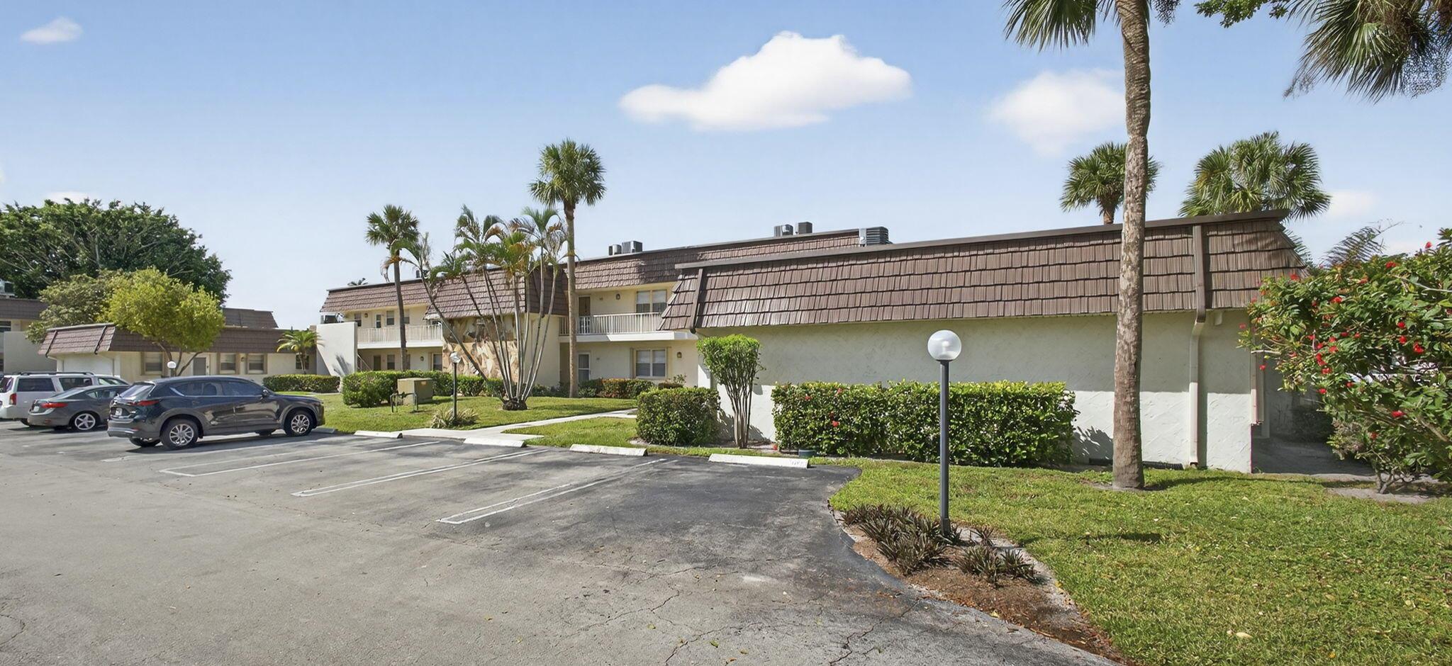 GREENWAY VILLAGE SOUTH CO - Residential Lease