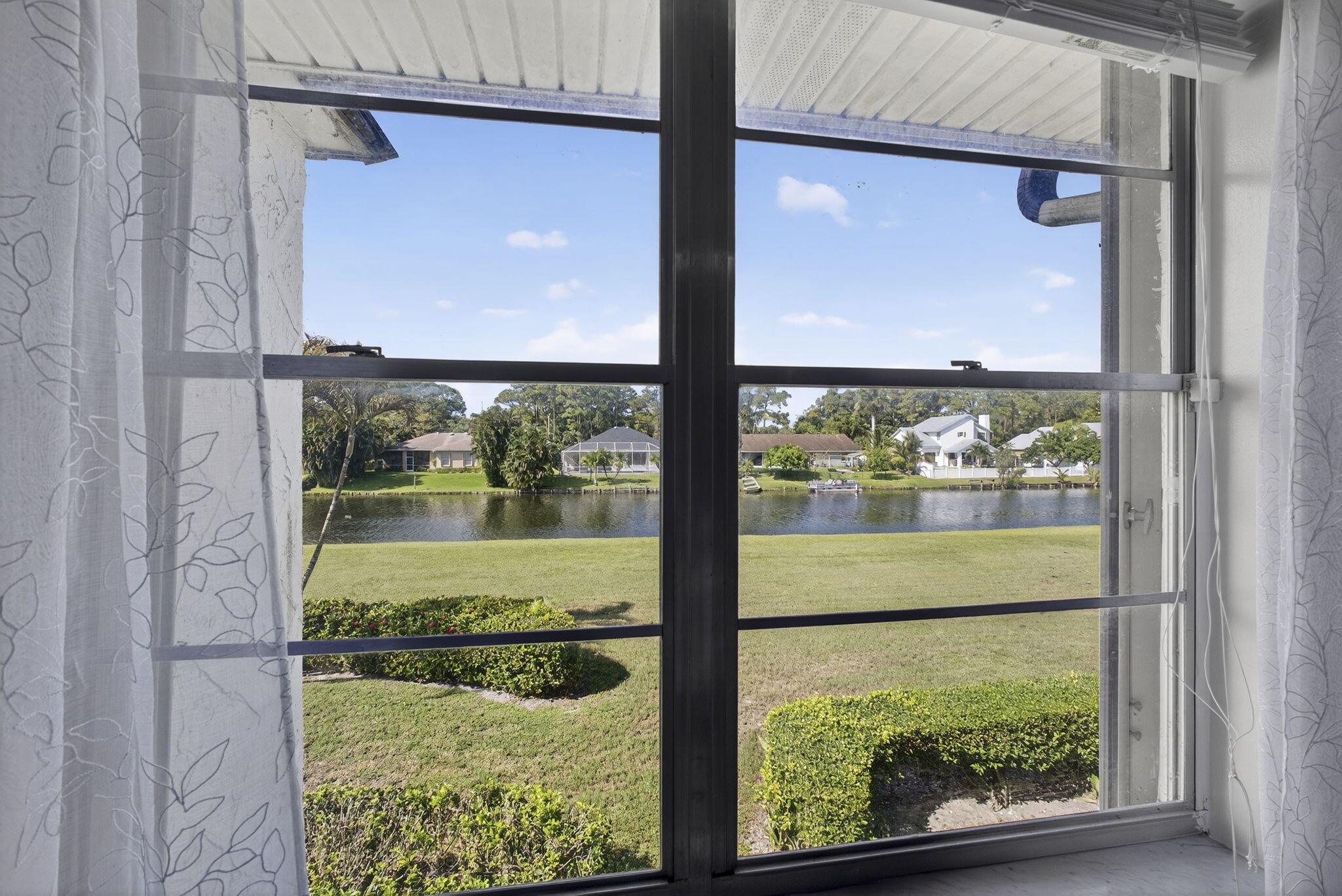 GREENWAY VILLAGE SOUTH CO - Residential Lease