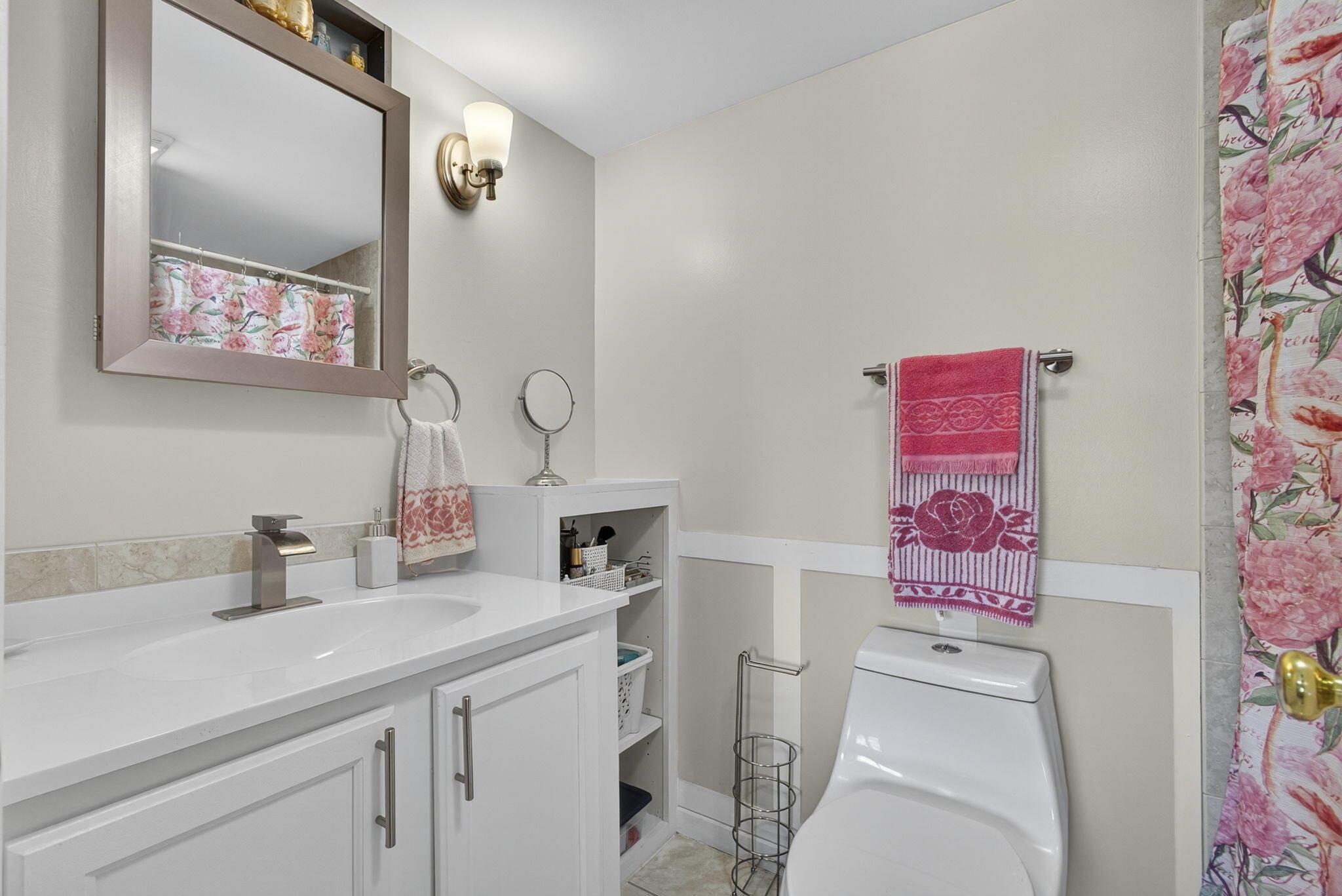 GREENWAY VILLAGE SOUTH CO - Residential Lease